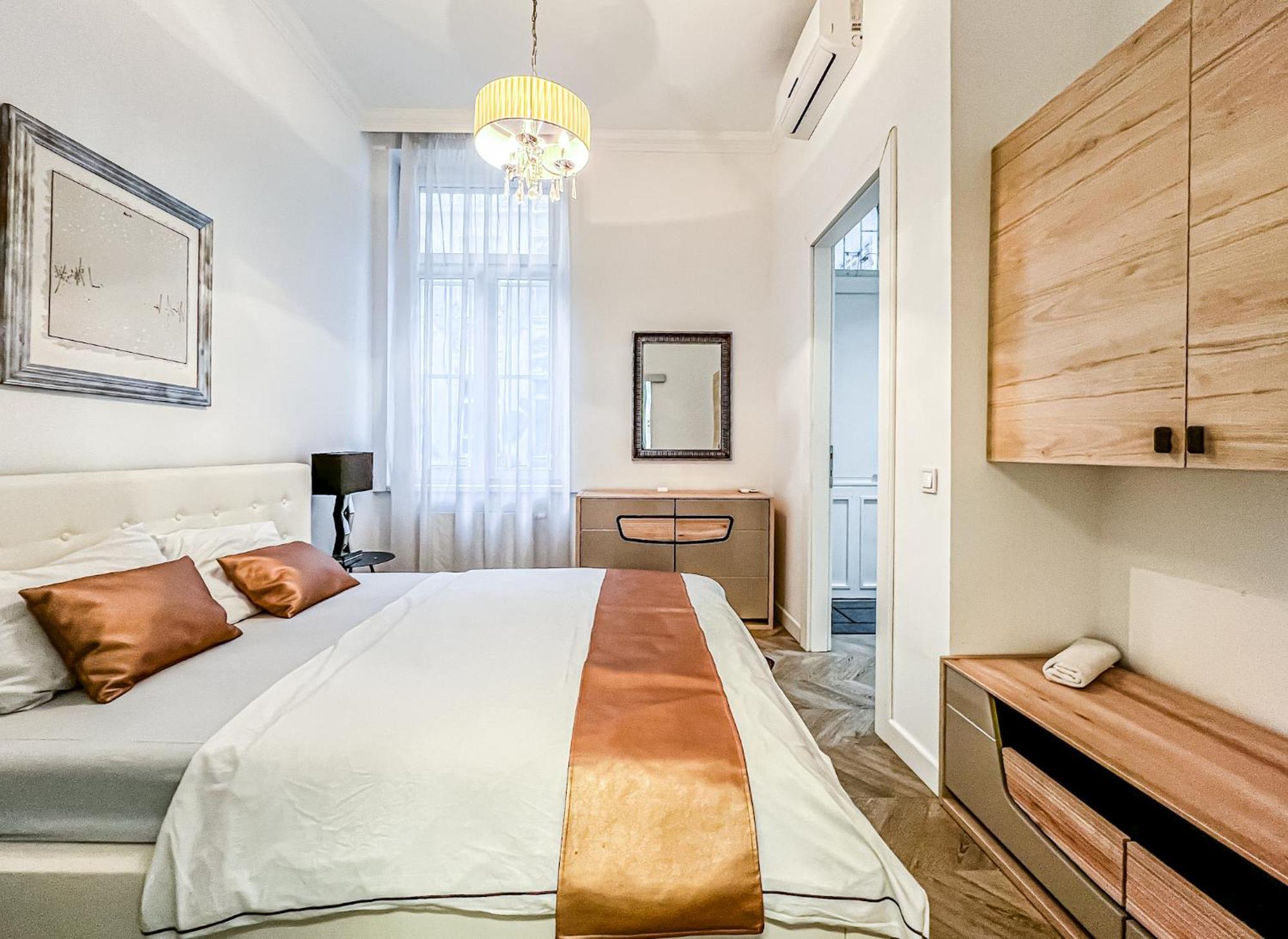 Luxury Downtown Dreams Apartment Budapest Exterior photo